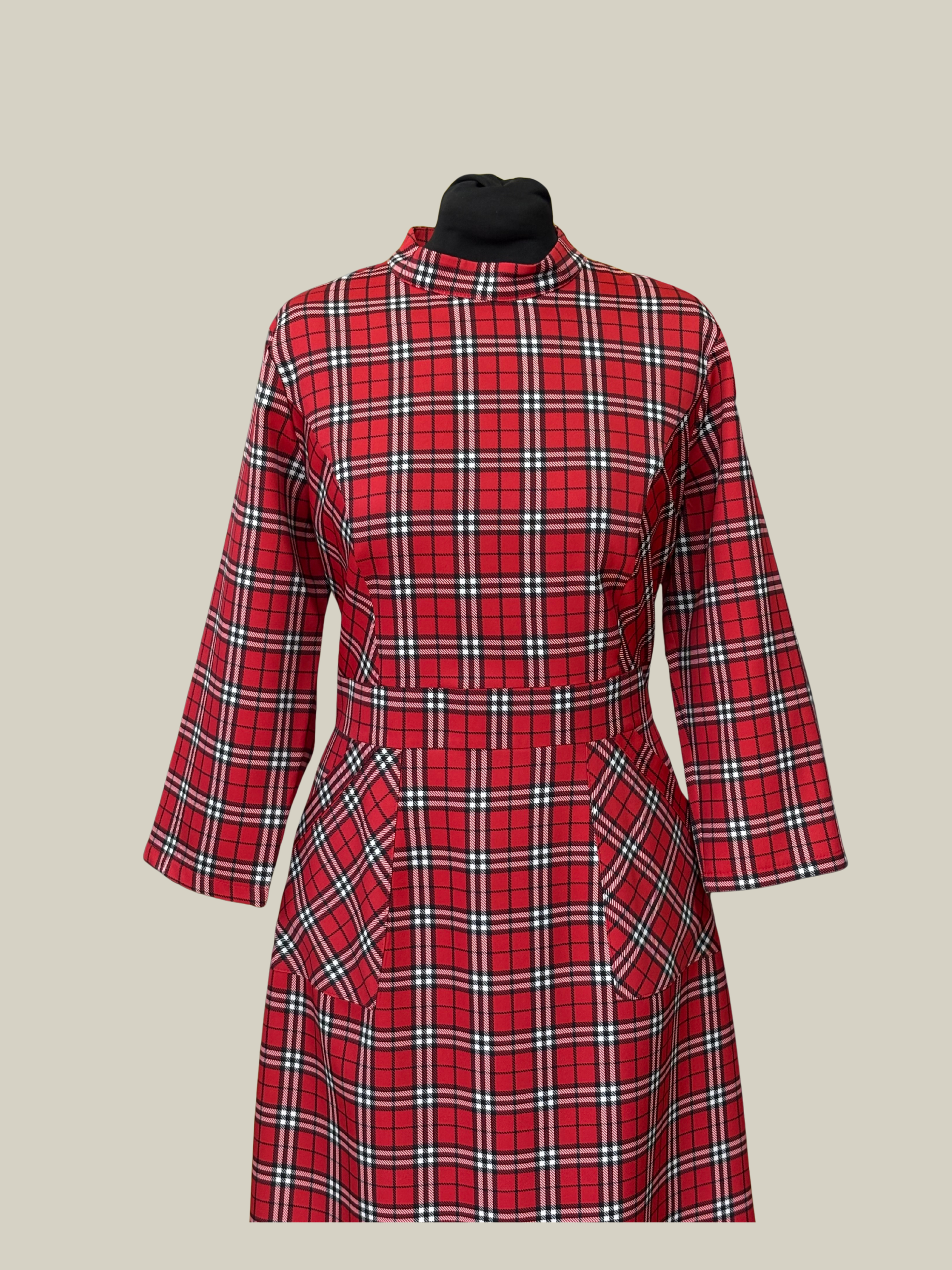 Bluza albă elegantă